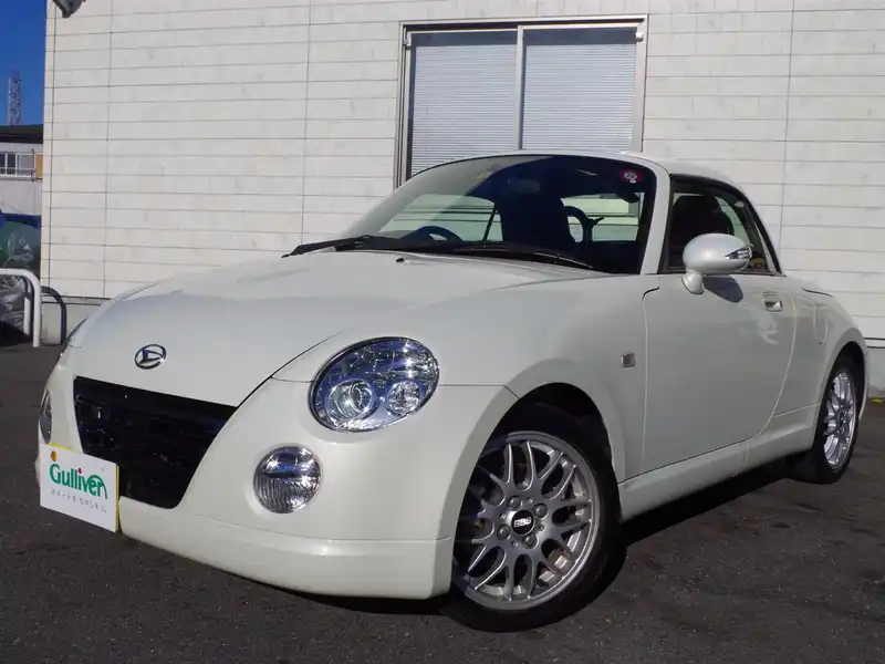 カタログ画像：コペン（COPEN） １０ｔｈアニバーサリーエディション 2012年4月 ABA-L880K 660cc ＤＣ・パールホワイトⅠ 燃費15.2km / l  外装