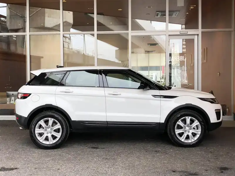 10117216 | カタログ画像：レンジローバーイヴォーク（RANGE ROVER EVOQUE） フリースタイル プラス 2018年7月 DBA-LV2XB 2000cc フジ・ホワイト 外装