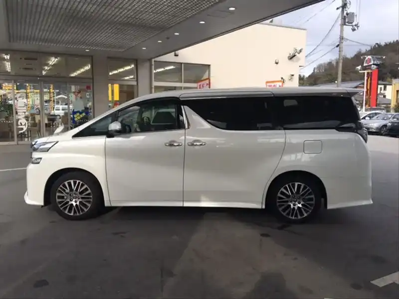 カタログ画像：ヴェルファイア（VELLFIRE） ３．５ＺＡ 2015年1月 DBA-GGH35W 3500cc ホワイトパールクリスタルシャイン 燃費9.3km / l 外装