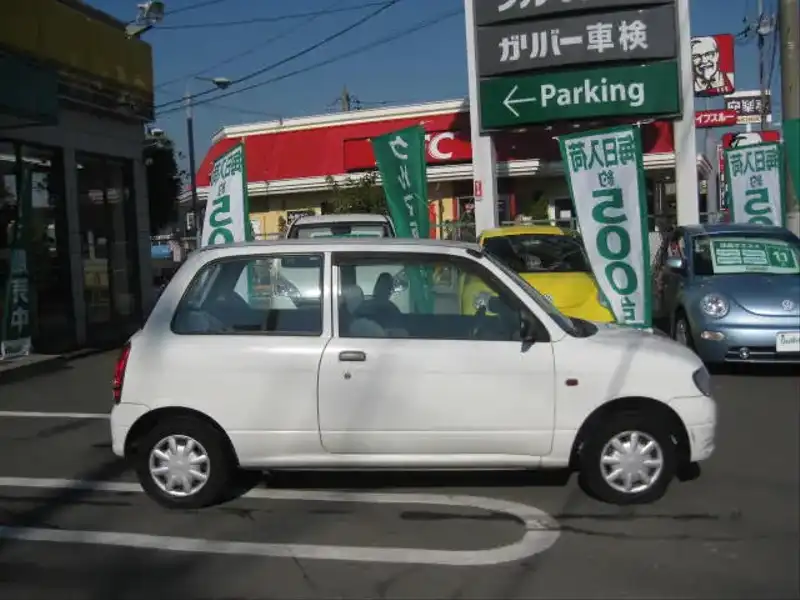 5003324 | カタログ画像：ミラ（MIRA） ＴＶ 2001年10月 UA-L700S 660cc ホワイト 外装