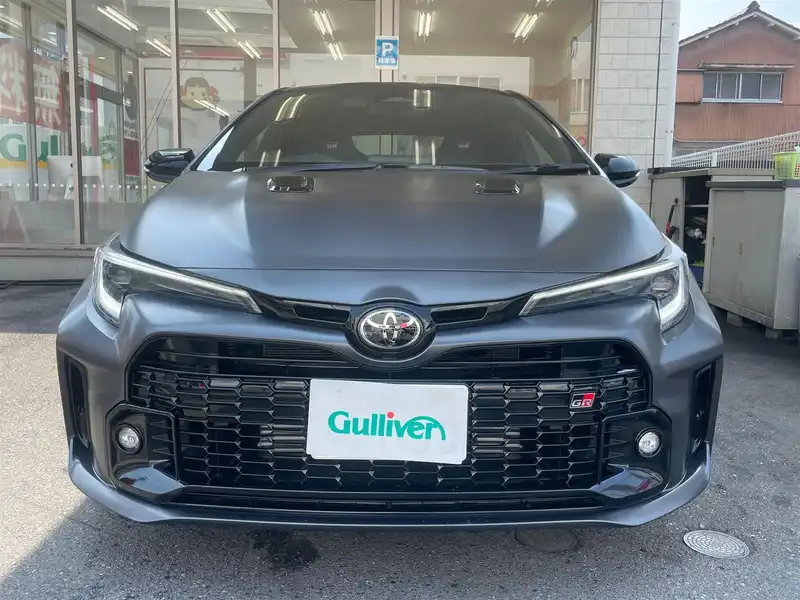 カタログ画像：ＧＲカローラ（GR COROLLA） ＲＺモリゾウエディション 2022年12月 4BA-GZEA14H 1600cc マットスティールorプレシャスメタル フロント