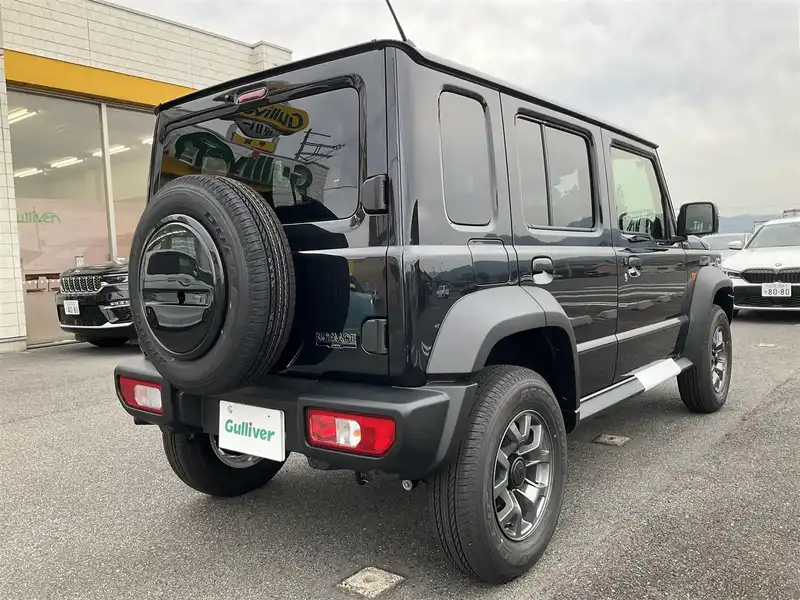 カタログ画像：ジムニー（JIMNY） ＸＧ 2025年11月 3BA-JB64W 660cc 燃費14.3km / l メイン