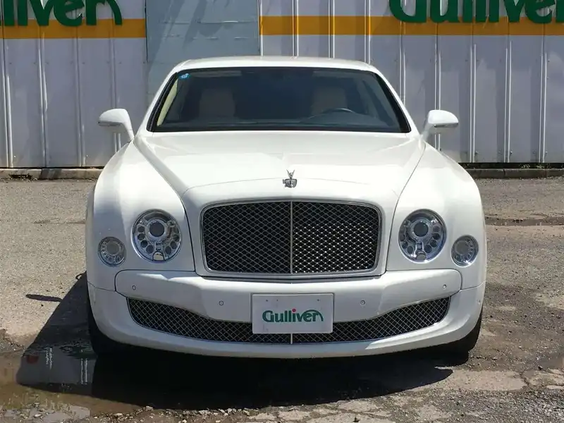 10071200 | カタログ画像：ミュルザンヌ（MULSANNE） ベースグレード 2011年7月 ABA-BB3Y 6800cc フロント