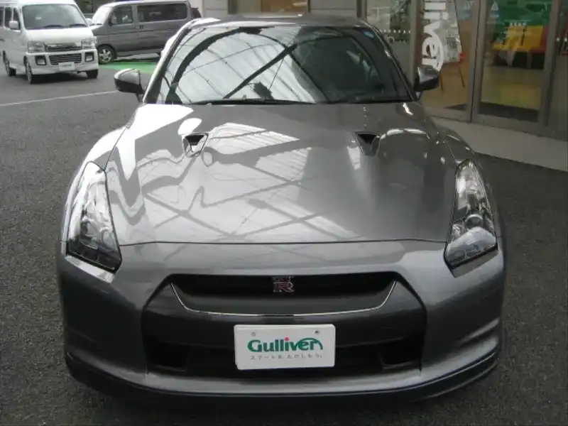 カタログ画像：ＧＴ－Ｒ（GT-R） ＧＴ－Ｒ スペシャルエディション 2013年7月 DBA-R35 3800cc 燃費8.7km / l フロント