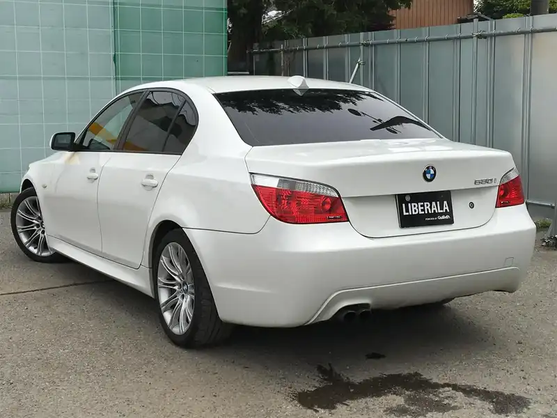 ５３０ｉ Ｍスポーツパッケージ NE30 ５シリーズ（ＢＭＷ）の価格