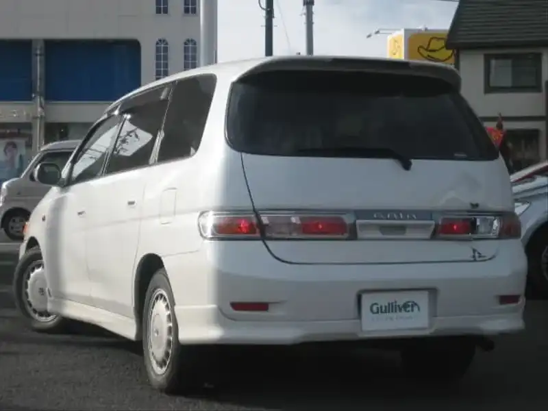 1011598 | カタログ画像：ガイア（GAIA） ガイア ＲＶｅｘバージョン 2002年8月 TA-ACM15G 2000cc ホワイトパールマイカ 外装