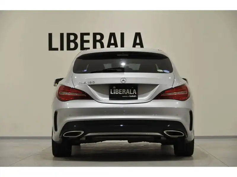 カタログ画像：ＣＬＡクラス シューティングブレーク（CLA-CLASS SHOOTING BRAKE） ＣＬＡ１８０ シューティングブレーク スポーツ 2016年8月 DBA-117942 1600cc ポーラーシルバー（Ｍ） 燃費16.2km / l バック