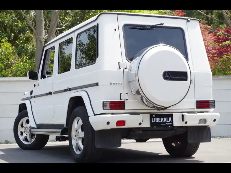 カタログ画像：Ｇクラス（G-CLASS） Ｇ５５ロング 1999年10月 -G500L- 5500cc 燃費5.7km / l  バック