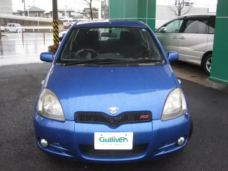 カタログ画像：ヴィッツ（VITZ） ＲＳ Ｄパッケージ 2002年8月 UA-NCP10 1300cc 燃費18.0km / l  フロント