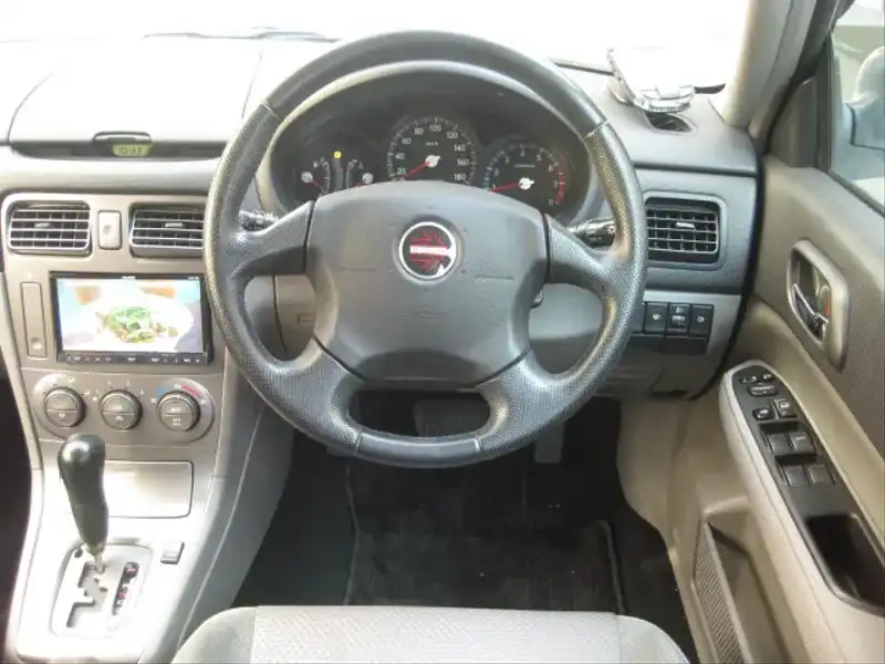 カタログ画像：フォレスター（FORESTER） クロススポーツ２．０ｉ 2004年2月 TA-SG5 2000cc 燃費12.2km / l  メイン