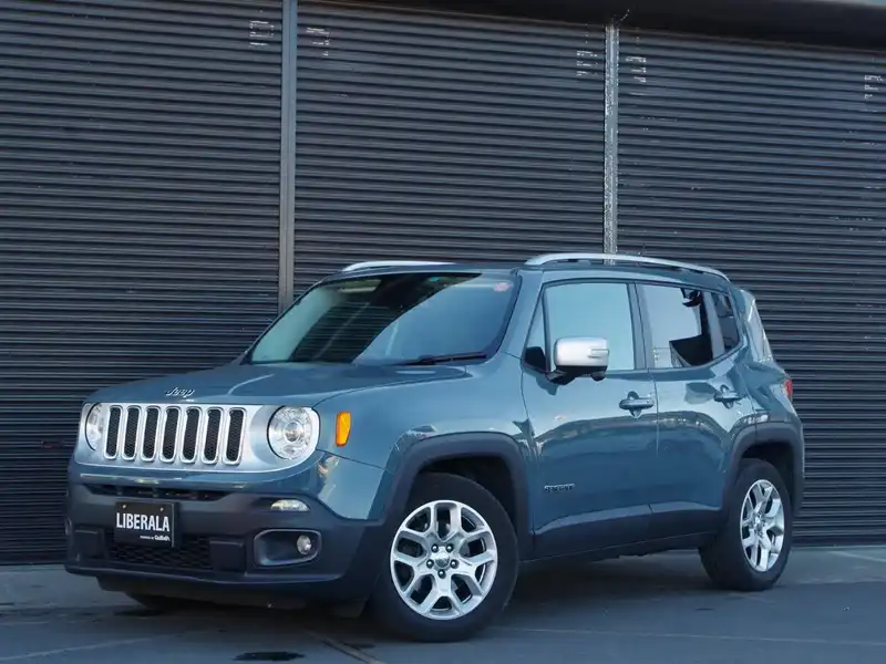 カタログ画像：ジープ・レネゲード（JEEP RENEGADE） リミテッド 2018年2月 ABA-BU14 1400cc アンヴィルクリアコート 燃費14.6km / l フロント