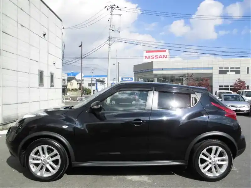 カタログ画像：ジューク（JUKE） １５ＲＸ アーバンセレクション 2011年5月 DBA-YF15 1500cc サファイアブラック（Ｐ） 燃費17.2km / l 外装