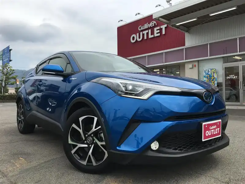 カタログ画像：Ｃ－ＨＲ（C-HR） Ｇ 2016年12月 DAA-ZYX10 1800cc ブルーメタリック 燃費30.2km / l メイン（その他）