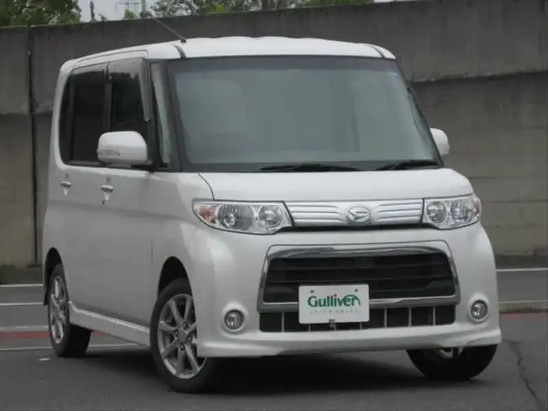 カタログ画像：タント（TANTO） カスタムＬ 2010年9月 DBA-L375S 660cc パールホワイトⅢ 燃費21.0km / l  メイン（その他）