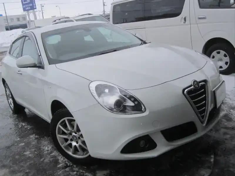 カタログ画像：ジュリエッタ（GIULIETTA） スプリント 2012年2月 ABA-94014 1400cc アイスホワイト メイン