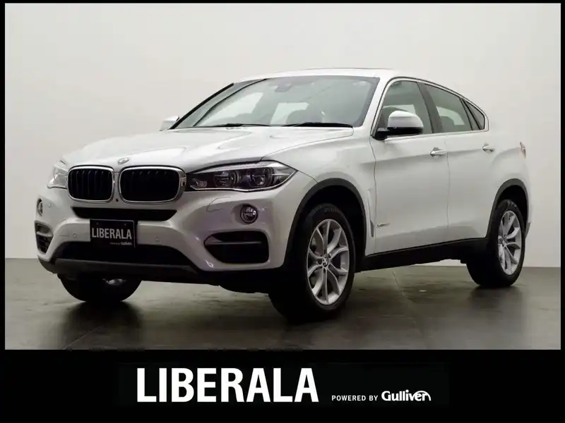 カタログ画像：Ｘ６（X6） ｘＤｒｉｖｅ ３５ｉ 2018年1月 DBA-KU30S 3000cc ミネラル・ホワイト（メタリック・カラー） 燃費10.3km / l メイン（その他）