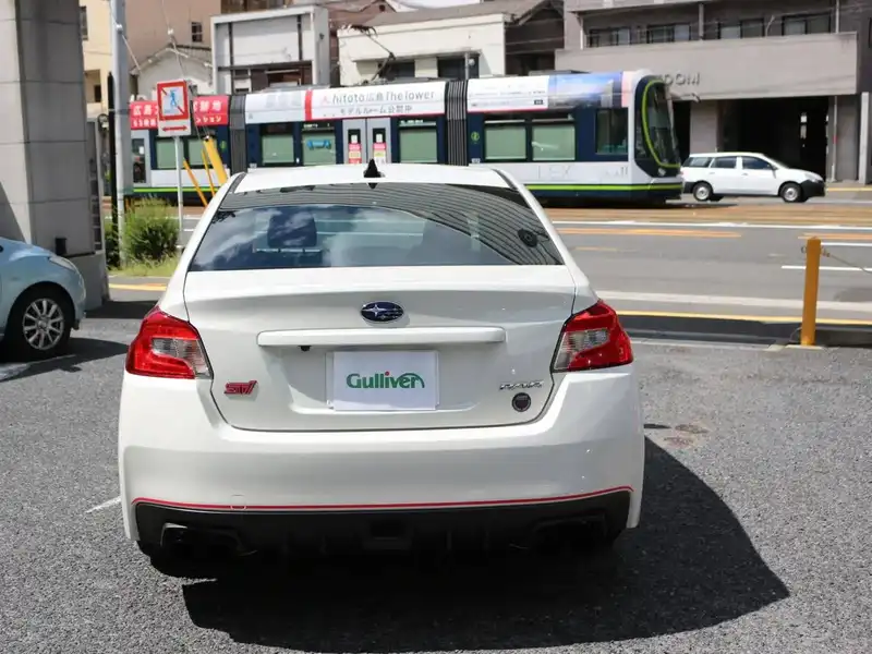 カタログ画像：ＷＲＸ ＳＴＩ（WRX STI） タイプＲＡ－Ｒ 2018年7月 CBA-VAB 2000cc クリスタルホワイト・パール バック