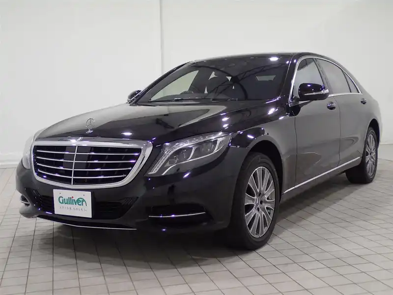 カタログ画像：Ｓクラス（S-CLASS） Ｓ５５０ロング マジックボディコントロール装着車 2014年6月 DBA-222182C 4700cc マグネタイトブラック（Ｍ）orオブシディアンブラック（Ｍ）orペリドットブラウン（Ｍ） 燃費10.5km / l フロント