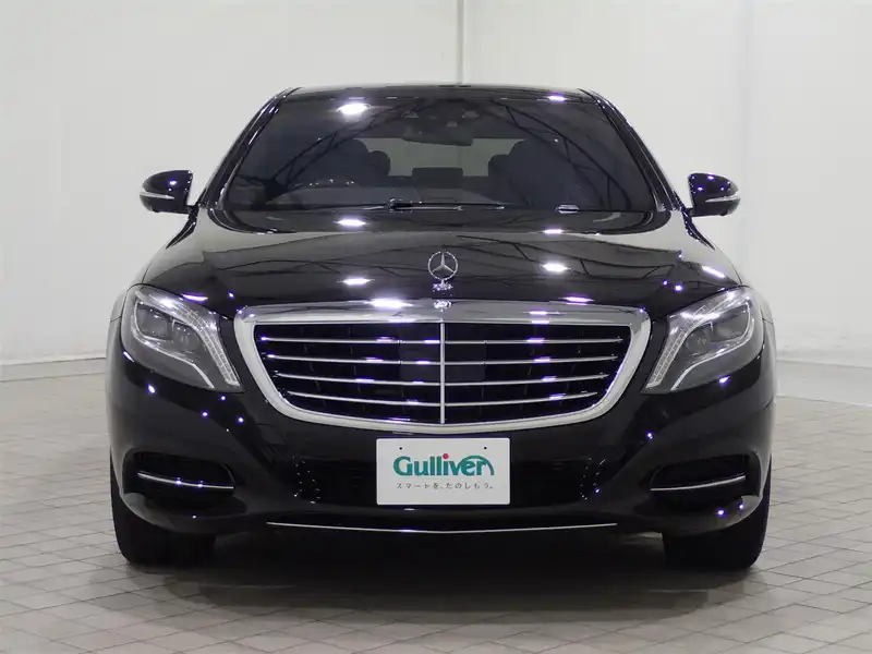 カタログ画像：Ｓクラス（S-CLASS） Ｓ５５０ロング マジックボディコントロール装着車 2014年6月 DBA-222182C 4700cc マグネタイトブラック（Ｍ）orオブシディアンブラック（Ｍ）orペリドットブラウン（Ｍ） 燃費10.5km / l フロント