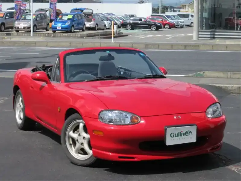 カタログ画像：ロードスター（ROADSTER） ＲＳ 1998年1月 GF-NB8C 1800cc クラシックレッド 燃費13.0km / l  メイン（その他）