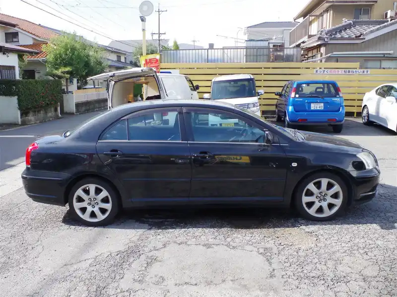 カタログ画像：アベンシスセダン（AVENSIS SEDAN） Ｌｉ ＮＥＯエディション 2004年5月 CBA-AZT250 2000cc ダークブルーマイカメタリック 燃費13.0km / l  外装