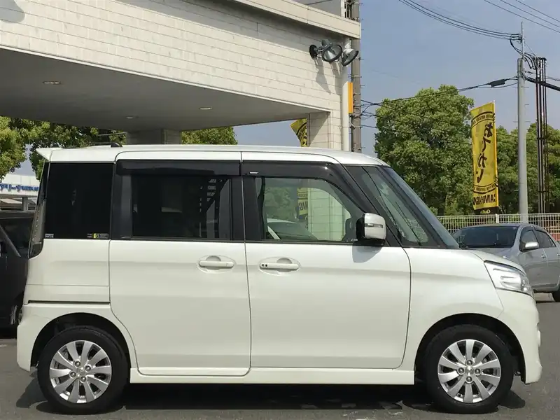 カタログ画像：スペーシアカスタム（SPACIA CUSTOM） ＸＳ 2014年4月 DBA-MK32S 660cc パールホワイト 燃費27.8km / l 外装