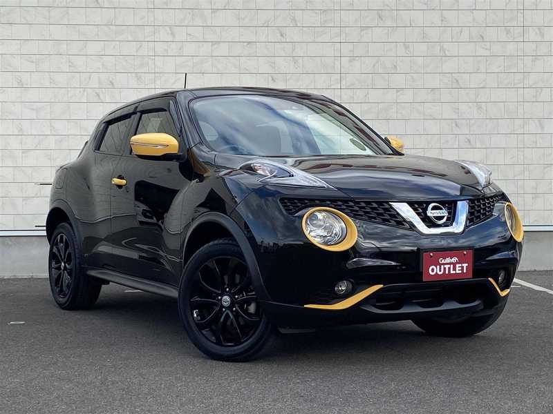 カタログ画像：ジューク（JUKE） １５ＲＸ Ｖセレクション パーソナライゼーション 2015年11月 DBA-YF15 1500cc スーパーブラック 燃費18.0km / l メイン