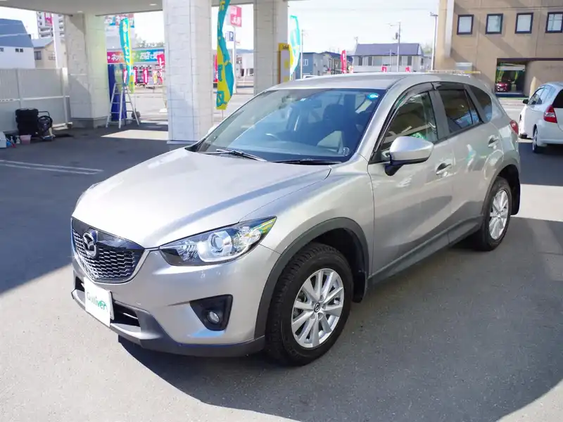 カタログ画像：ＣＸ－５（CX-5） ＸＤ 2014年4月 LDA-KE2FW 2200cc アルミニウムメタリック 燃費18.6km / l 外装