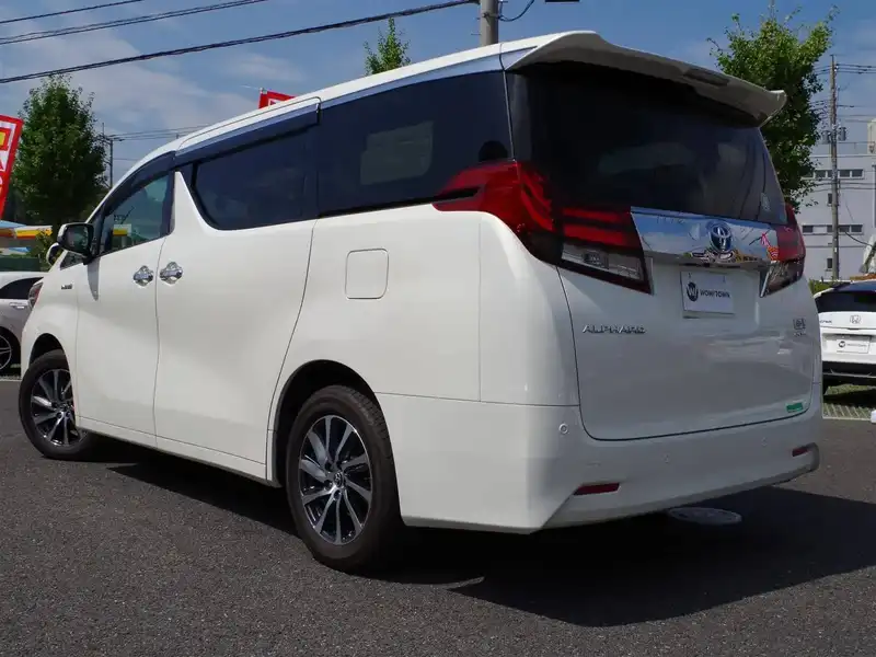 カタログ画像：アルファードハイブリッド（ALPHARD HYBRID） ハイブリッドＧ 2015年1月 DAA-AYH30W 2500cc ラグジュアリーホワイトパールクリスタルシャインガラスフレークorホワイトパールクリスタルシャイン 燃費18.4km / l バック