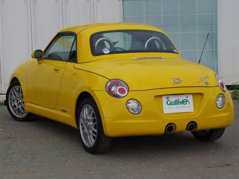 カタログ画像：コペン（COPEN） アルティメットエディションⅡ 2008年12月 ABA-L880K 660cc ＤＣ・ジョーヌイエロー 燃費18.0km / l  バック