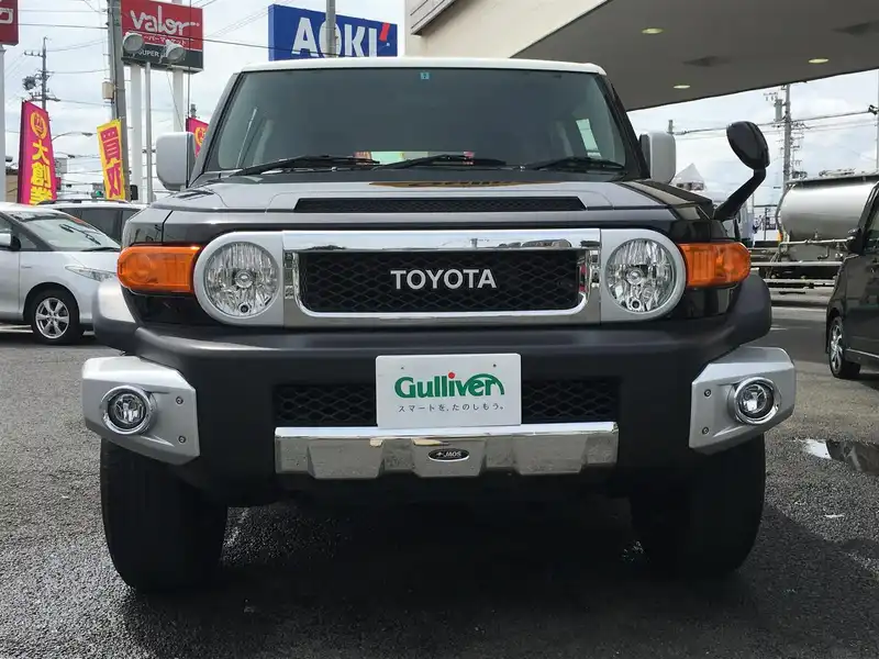 10077542 | カタログ画像：ＦＪクルーザー（FJ CRUISER） オフロードパッケージ 2012年7月 CBA-GSJ15W 4000cc ツートーン ブラック フロント