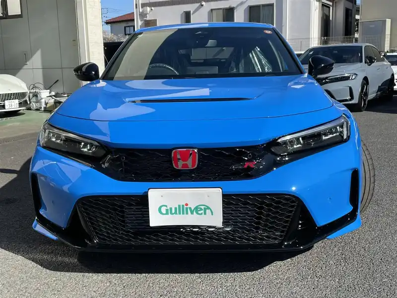 カタログ画像：シビック（CIVIC） タイプＲ レーシングブラックパッケージ 2025年1月 6BA-FL5 2000cc レーシングブルー・パール 燃費12.5km / l フロント