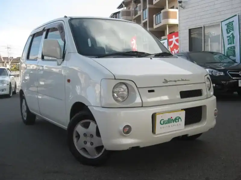 カタログ画像：ワゴンＲ（WAGON R） Ｃ２ 2001年5月 LA-MC22S 660cc パールホワイト 燃費19.0km / l  メイン