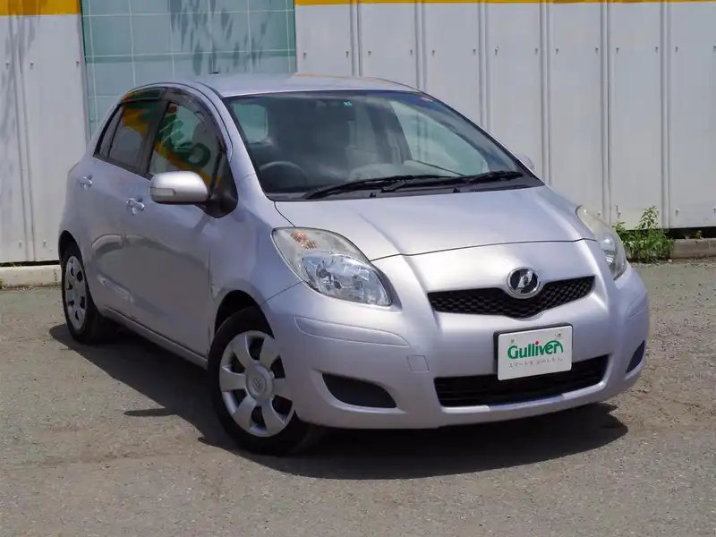 カタログ画像：ヴィッツ（VITZ） Ｕ 2008年9月 CBA-NCP95 1300cc ライトパープルマイカメタリック 燃費16.0km / l  メイン（その他）