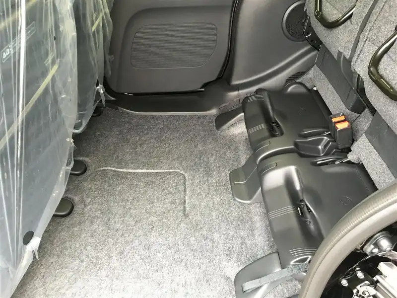 カタログ画像：Ｎ－ＢＯＸカスタム（N-BOX CUSTOM） Ｇ特別仕様車ターボＳＳパッケージ 2016年8月 DBA-JF1 660cc プレミアムベルベットパープル・パール 燃費22.0km / l 内装