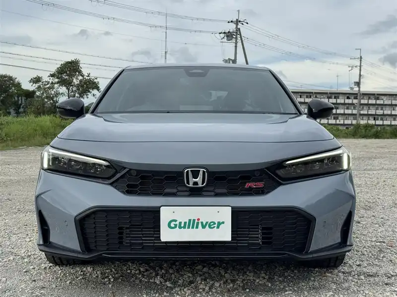 カタログ画像：シビック（CIVIC） タイプＲ レーシングブラックパッケージ 2025年9月 6BA-FL5 2000cc ソニックグレー・パール 燃費12.5km / l 外装