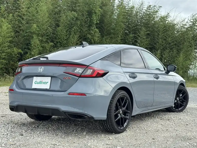 カタログ画像：シビック（CIVIC） タイプＲ レーシングブラックパッケージ 2025年9月 6BA-FL5 2000cc ソニックグレー・パール 燃費12.5km / l 外装