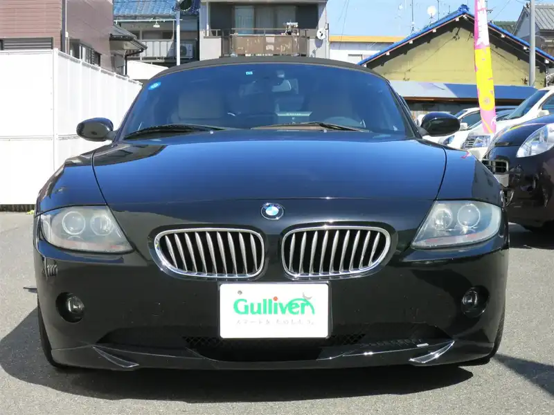 カタログ画像：Ｚ４（Z4） ３．０ｉ 2003年5月 GH-BT30 3000cc ブラックサファイア（メタリックカラー） フロント