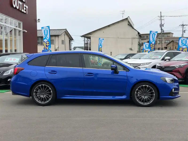 カタログ画像：レヴォーグ（LEVORG） １．６ＳＴＩスポーツアイサイト 2016年7月 DBA-VM4 1600cc ラピスブルー・パールorＷＲブルー・パール 燃費16.0km / l 外装