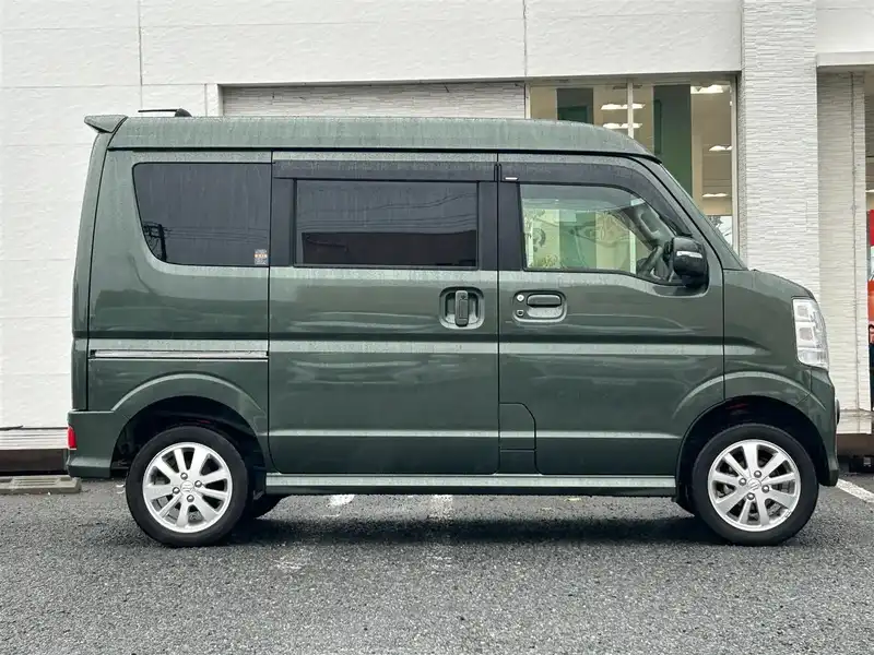 カタログ画像：エブリイワゴン（EVERY WAGON） ＰＺターボスペシャル 標準ルーフ 2022年4月 3BA-DA17W 660cc ブルーイッシュブラックパール３ 燃費13.3km / l 外装