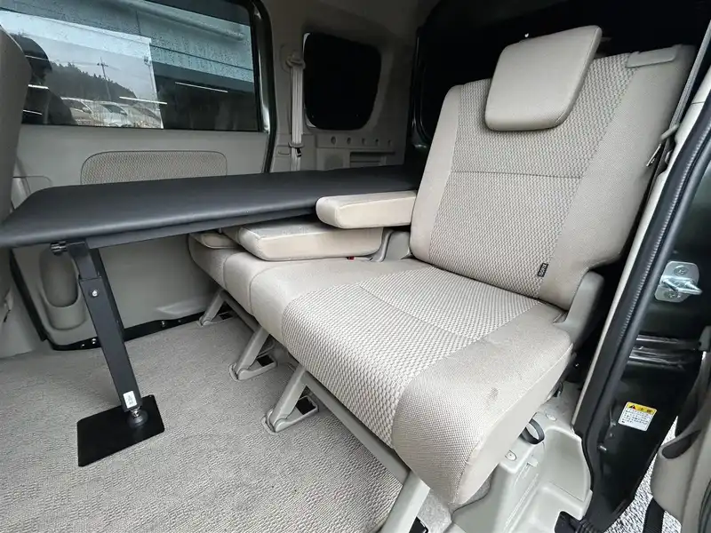 カタログ画像：エブリイワゴン（EVERY WAGON） ＰＺターボスペシャル 標準ルーフ 2022年4月 3BA-DA17W 660cc ブルーイッシュブラックパール３ 燃費13.3km / l 内装