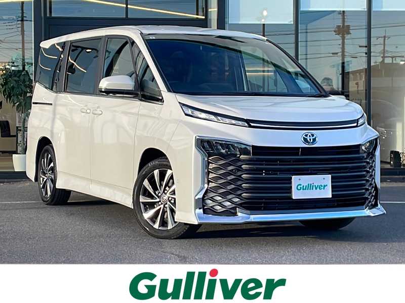 トヨタとランドクルーザー100,ヴォクシーの中古車を検索｜【中古車