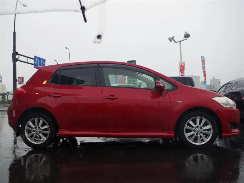 カタログ画像：オーリス（AURIS） １８０Ｇ Ｓパッケージ 2008年12月 DBA-ZRE152H 1800cc レッドマイカメタリック 燃費15.6km / l  外装