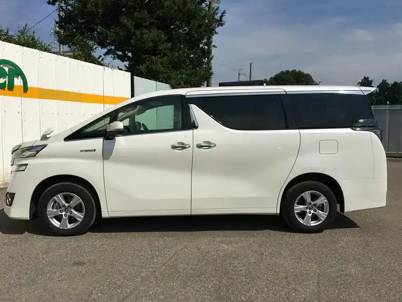 カタログ画像：ヴェルファイアハイブリッド（VELLFIRE HYBRID） ハイブリッドＸ 2015年1月 DAA-AYH30W 2500cc ホワイトパールクリスタルシャイン 燃費19.4km / l 外装