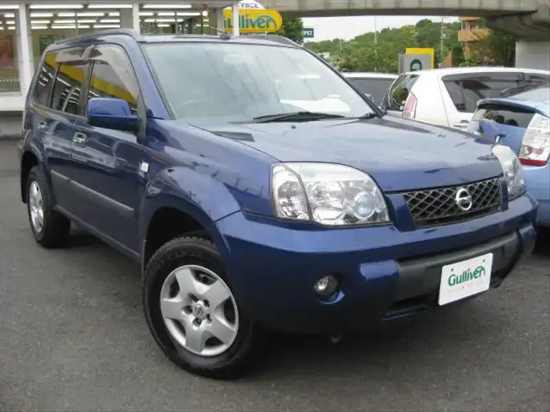 カタログ画像：エクストレイル（X-TRAIL） Ｓｔ 2004年5月 UA-NT30 2000cc ダークブルーパール（Ｐ） 燃費13.0km / l  メイン（その他）