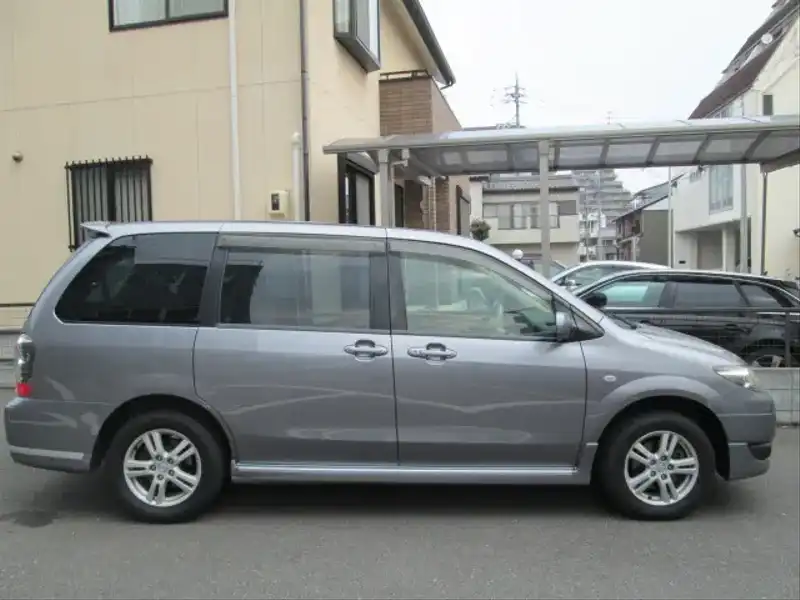 カタログ画像：ＭＰＶ（MPV） スポーツ 2004年4月 UA-LW3W 2300cc チタニウムグレーメタリックⅡ 燃費11.6km / l  外装