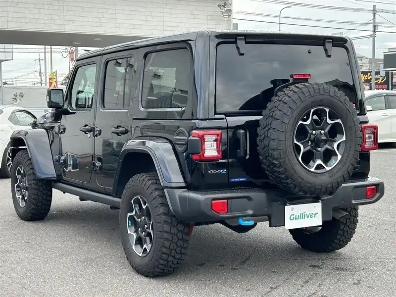 カタログ画像：ジープ・ラングラーアンリミテッド４ｘｅ（JEEP WRANGLER UNLIMITED 4xe） ルビコン ４ｘｅ 2022年12月 3LA-JL20L 2000cc ブラッククリアコート 燃費8.6km / l 外装