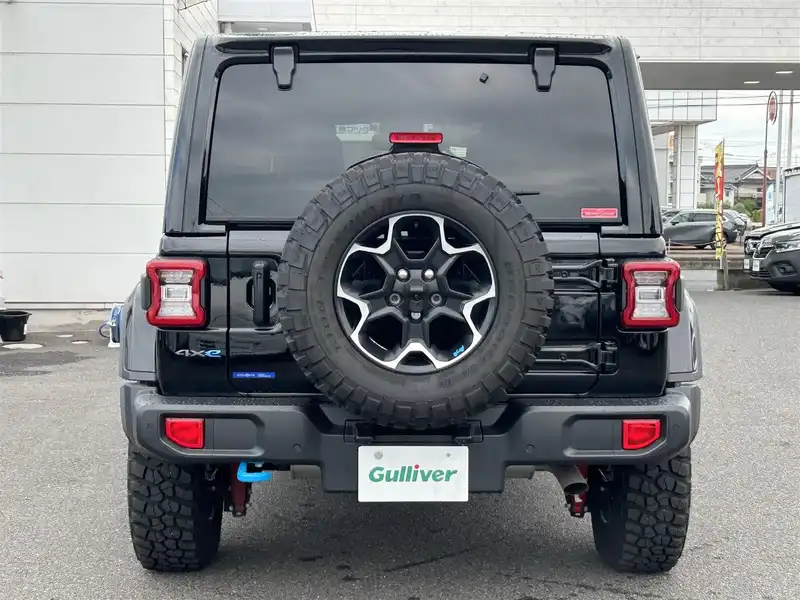 カタログ画像：ジープ・ラングラーアンリミテッド４ｘｅ（JEEP WRANGLER UNLIMITED 4xe） ルビコン ４ｘｅ 2022年12月 3LA-JL20L 2000cc ブラッククリアコート 燃費8.6km / l 外装