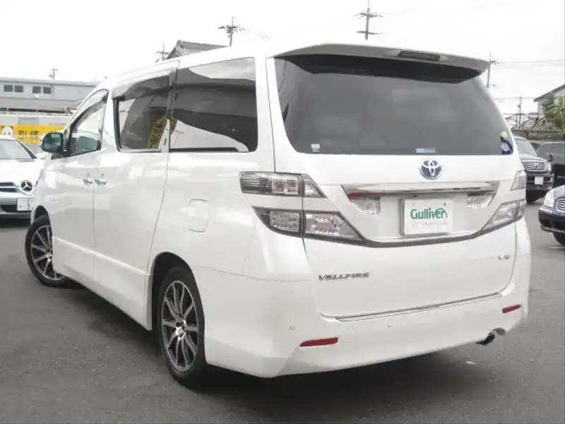 カタログ画像：ヴェルファイア（VELLFIRE） ３．５Ｚ Ｇエディション 2008年5月 DBA-GGH25W 3500cc ホワイトパールクリスタルシャイン 燃費9.1km / l  バック