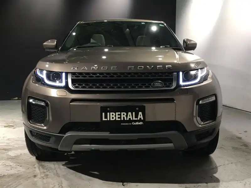 カタログ画像：レンジローバーイヴォーク（RANGE ROVER EVOQUE） ＨＳＥ 2016年9月 CBA-LV2A 2000cc カイコウラ・ストーン 燃費10.6km / l フロント